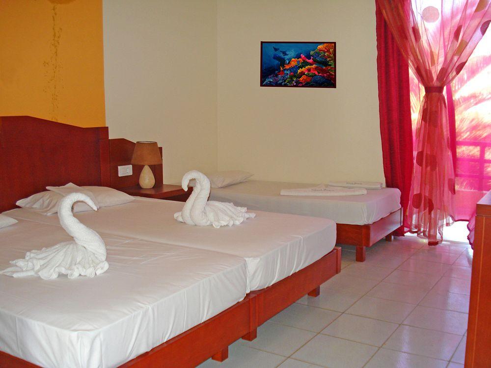 Silver Beach Hotel Paralia Kourna Exterior foto