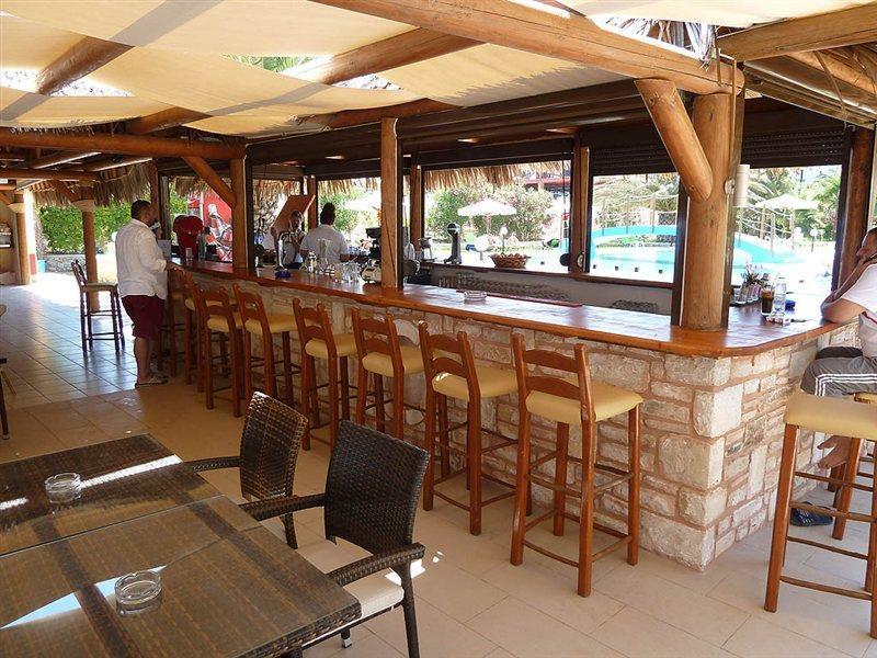 Silver Beach Hotel Paralia Kourna Exterior foto